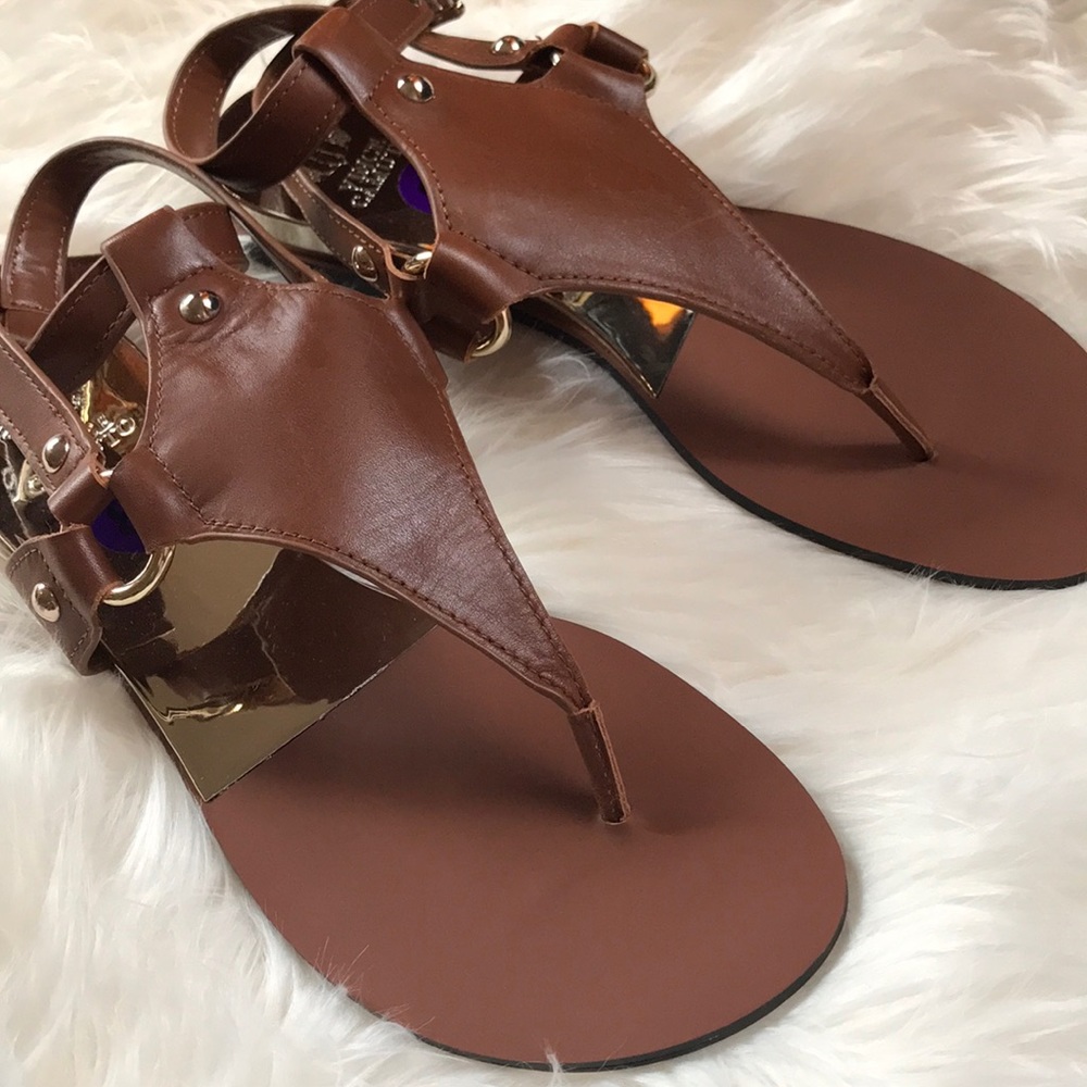 NWOB Vince Camuto Brown Leather thong sandals - Picture 2 of 6